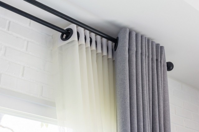 Curtain Fitters Hampton Wick, Norbiton, KT1