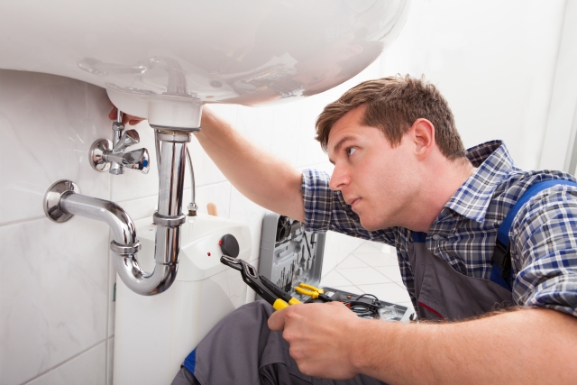 Plumbers Hampton Wick, Norbiton, KT1